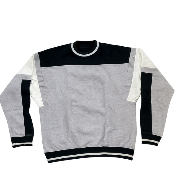 3/$25 Crewneck Sweater - Picture 1 of 1